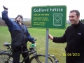 Náruživý cyklista zasažen zuřivým golfistou