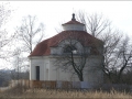 Kaple Nalezení sv. Kříže (zdroj: Wikipedia.org, autor: Matěj Baťha)