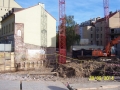 Na místě památkových domů už se staví nové (autor: Drahomír Bárta, 28. 9. 2014)