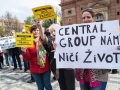 Demonstrace před jednáním zastupitelstva (14. 4. 2016)