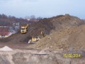 Veliká hora vykopané hlíny (autor: Drahomír Bárta, 15. 2. 2014)